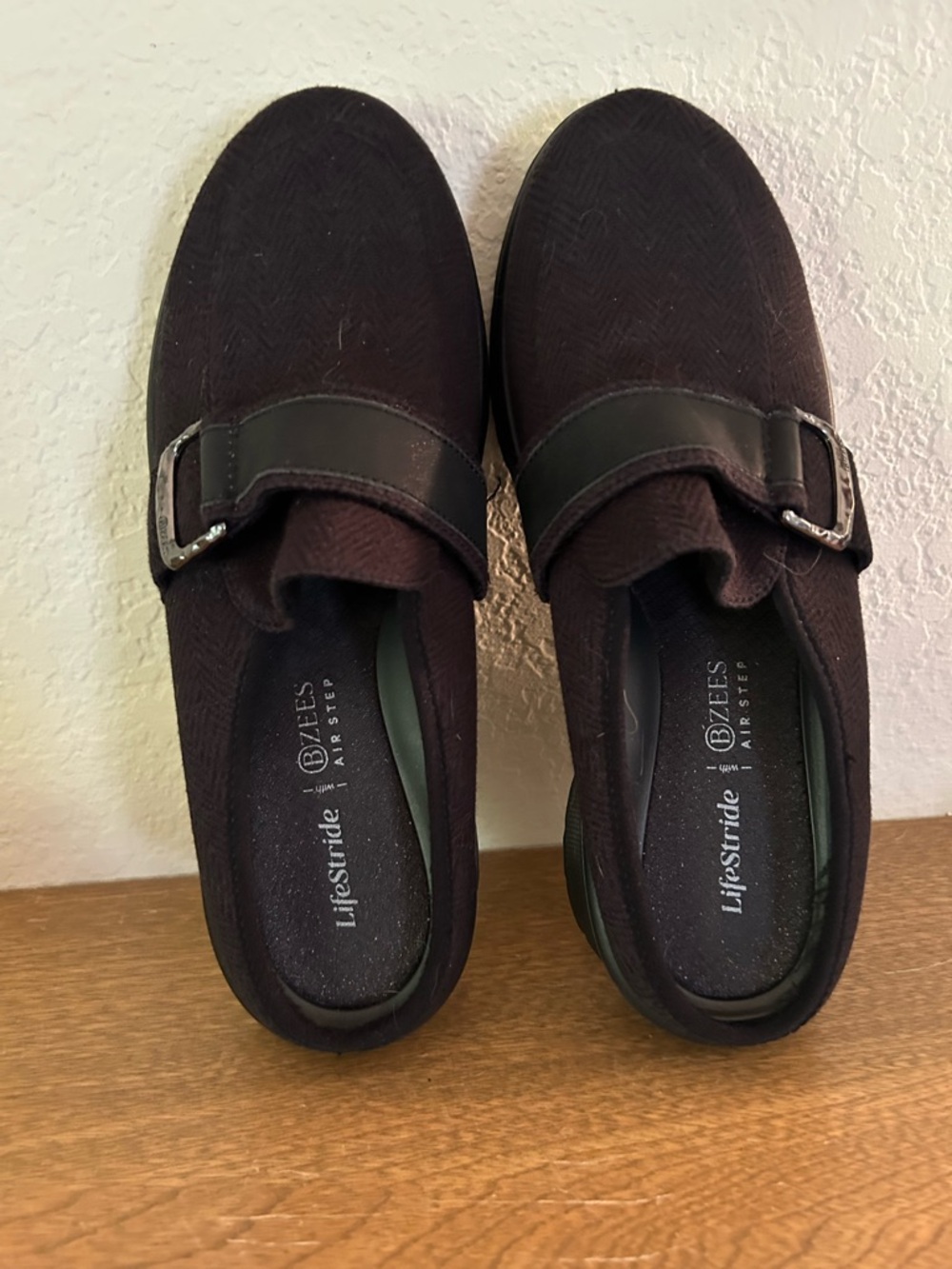 LifeStride Black Slip-On Casual lightweight shoes